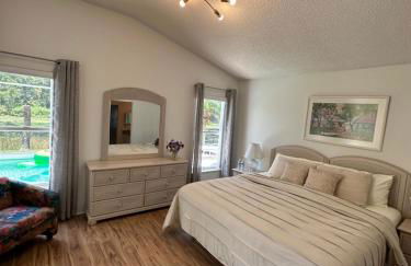 Private pool with a beautiful view overlooking the lake! Near Disney - Universal - Foto 11