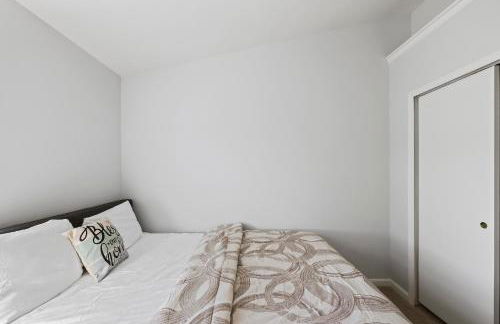 Spacious 3BR Townhouse with Balcony & Gym - Foto 21