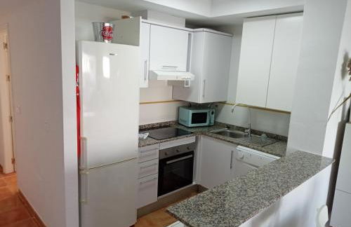 Precioso apartamento con piscina y garage - Foto 16