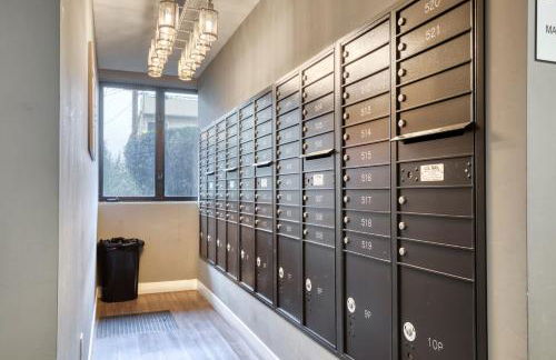 North Hollywood 1BR w Gym Pool Roof nr Metro LAX-853 - Foto 28