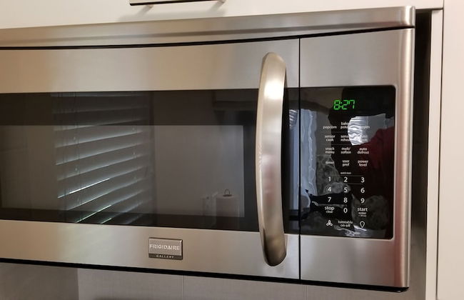 New Kingston Guest Apartment at Eight - Foto 18