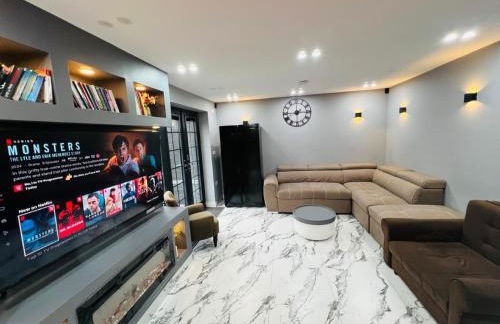 Urban Escape 4BedRoom House- With Free private Parking - Birmingham City - Foto 72