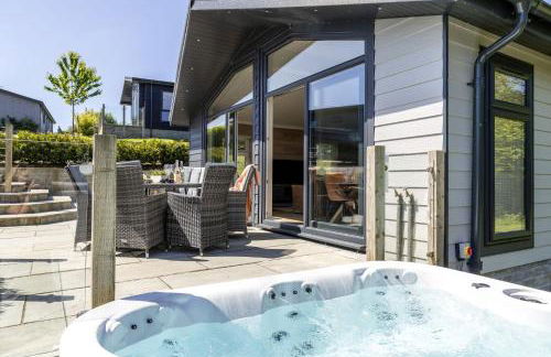 Saffron Lodge, 24 Roadford Lake Lodges - Foto 3