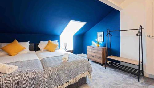 Stanley-3 Bdrm House Ideal for Contractors Near Beach - Foto 4