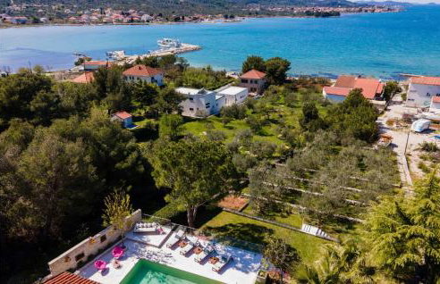 Villa Barotul - Photo 12