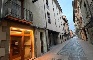 Lovely_Rooms_Vic - Photo 4