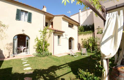 Al Colle Di Lari - Foto 1