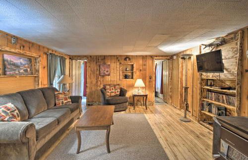 Rustic Frederic Cabin Near Cross-Country Skiing! - Foto 6