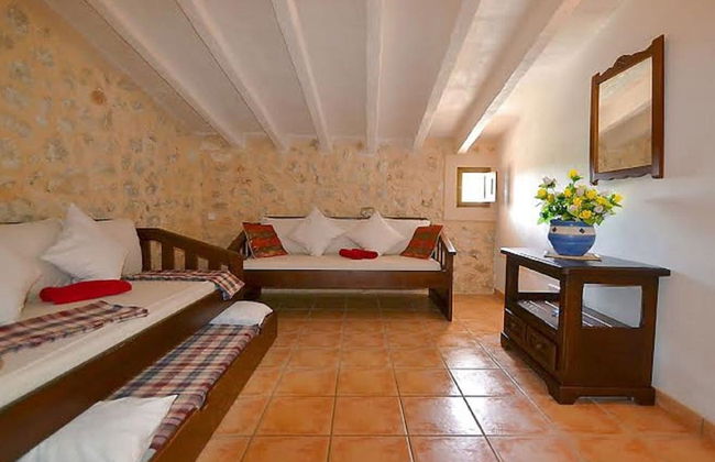 Farmhouse in Mallorca With Pool & Views - Foto 8