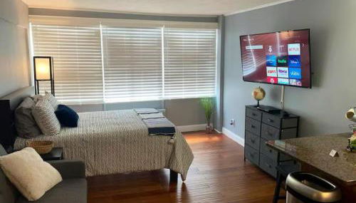 Condo Close to Stadium and Free Parking - Foto 4