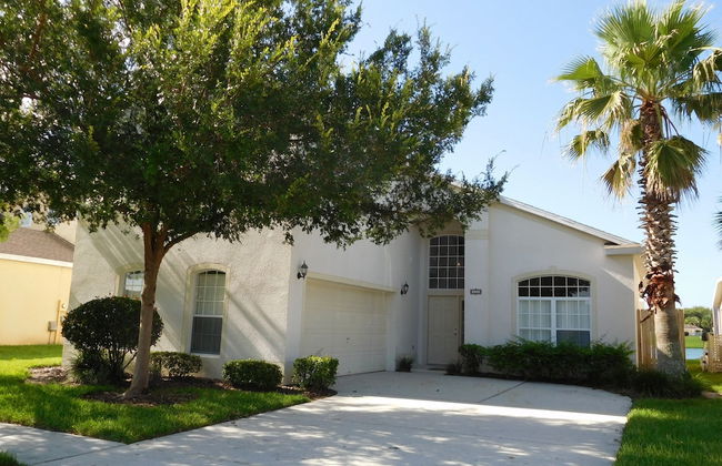 Spacious 6-bedroom Home in Hampton Lakes Perfect for Family Getaways! - Foto 21