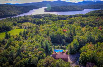 Most Luxury 7000 Sq ft Log Estate with Pool Hot Tub Sauna - Foto 4