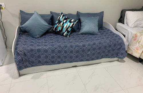 Confortavél Apartamento com AC, perto do Aeroporto - Foto 5