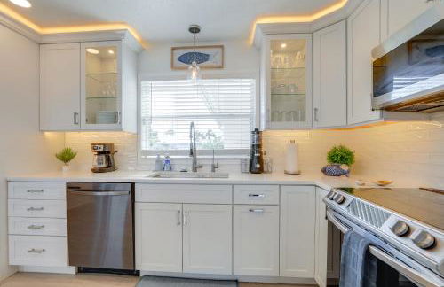 Canal-Front Haven Pool, Dock and Lanai in Palmetto - Foto 15