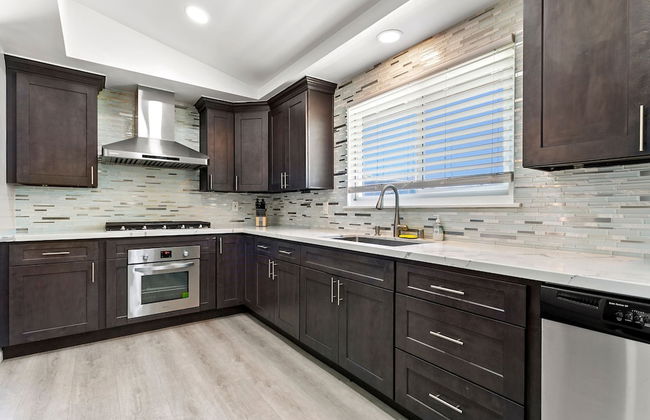 Beautiful 4BR Home Nr Disneyland - Foto 4