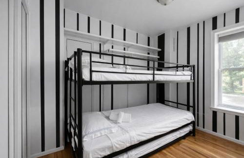 Next to Manhattan 2 Bedrooms Apartment - Subway 20 steps, Manhattan 1 Stop - Foto 56