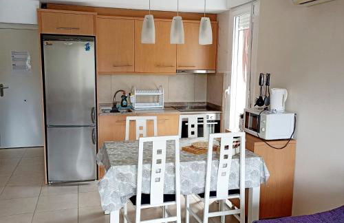 Adosado con bonitas vistas a la sierra de Irta - Photo 9