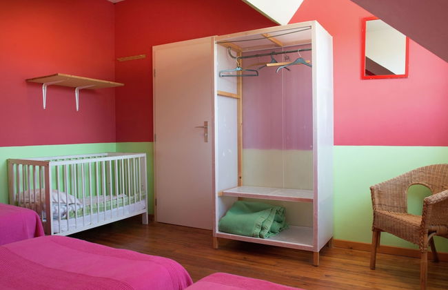 Holiday Home in Moutouyet With Pool & Sauna - Photo 6