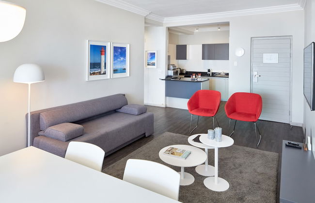 First Group Riviera Suites - Photo 44