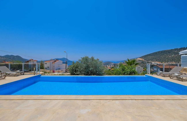 Villa Lumiere 2 Luxurious 4 bed Villa in Kiziltas Kalkan With sea Views - Foto 23
