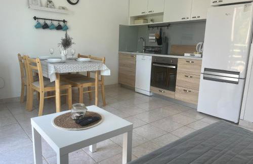 Pinezići apartman Niccole - Foto 1