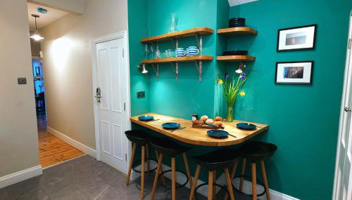 Calm 1 Bed Apartment with Parking in Winchester by At Hem - Foto 2