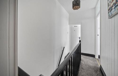 Modern Bletchley home with stylish decor - Foto 14