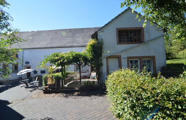 Flat in Meisberg With In-house Catering - Photo 1