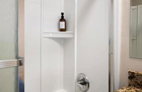 the susan - a cozy, comfy 1bd suite - Foto 10