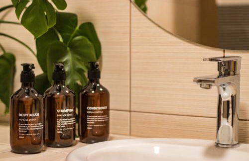 Diame Suite - Photo 17