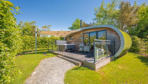Spring Wood Luxury Pod with Hot Tub at Fell View Park Kirkby Lonsdale - Foto 1