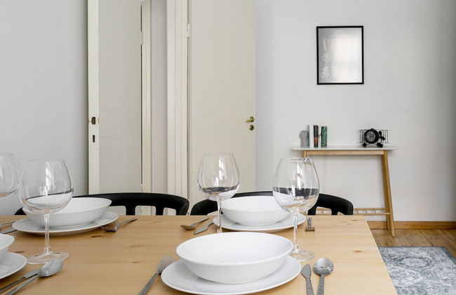 2ndhomes Central 85m2 2BR Apartment - Foto 17