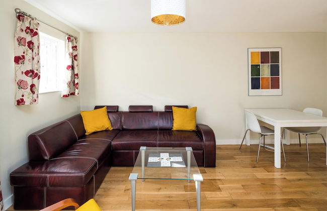 Fantastic Stay In Canary Wharf 2 Bedroom - Photo 14