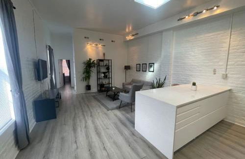 Vibe Central - Chic Shockoe 1BR - Foto 6