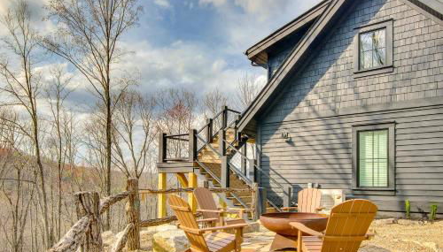 Modern Mtn Retreat with Deck and Views in Glenville! - Foto 4