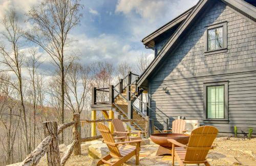 Modern Mountain-View Gem with Deck in Glenville - Foto 4