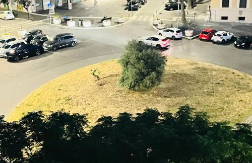 Sky Global Suites - Photo 22