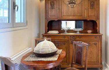 Blue Bay Vouliagmeni Luxury Apartment - Photo 25