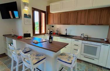 Villa con giardino e spettacolare vista mare a Porto San Paolo - Foto 10