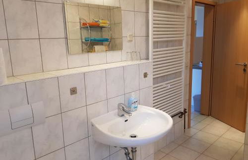 Apartments und Bistro Zum Glasmacher - Foto 56