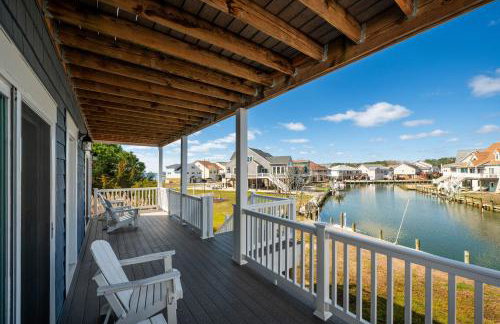 Anchor's Away - Waterfront, Pet Friendly, Pools! - Foto 17