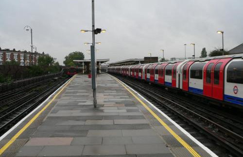 Luxury 3 bedroom House London near Westfield - Foto 14