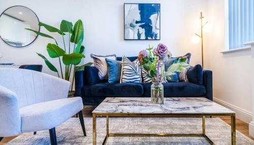 Central Gravesend 1BR, Kitchen, Wi-Fi, Sleeps 2, Parking - Foto 1