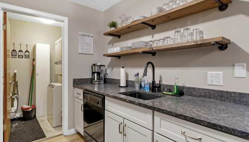 Renovated Ski In Ski Out Condo at Holiday Valley - Foto 3