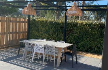 Maison climatisée avec grand jardin, piscine privée et Jacuzzi - Foto 3