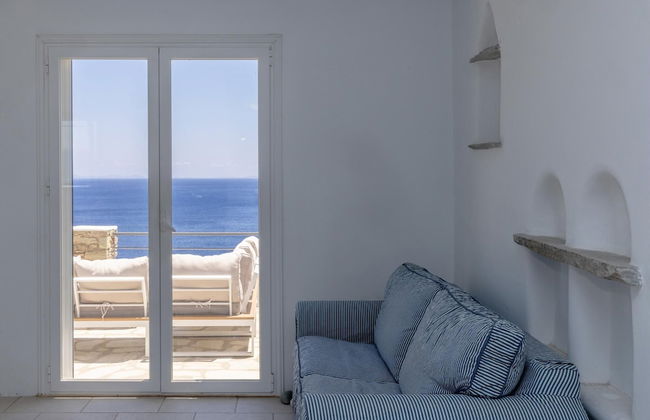 Aegean Whispers Sea Front Villa in Tinos - Foto 24