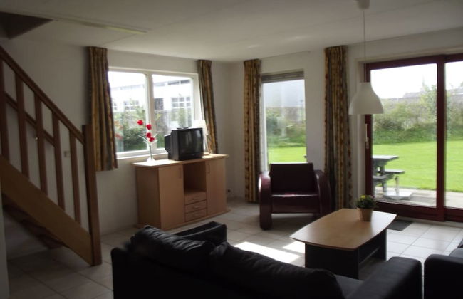 Semi-detached House in Franeker With a Shared Pool - Foto 3