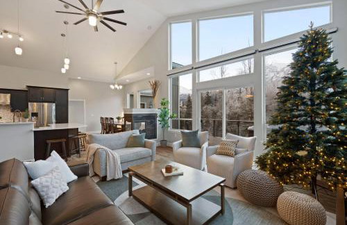 Cozy Private Hot tub, Luxe Views! Shiloh&Harmony - Foto 36