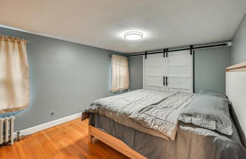 1 Mi to Connecticut River Home with Large Backyard - Foto 19