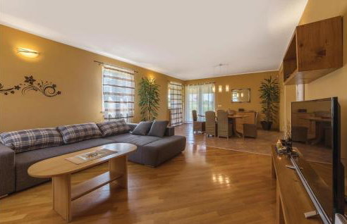 3 Bedroom Gorgeous Home In Putini - Photo 8